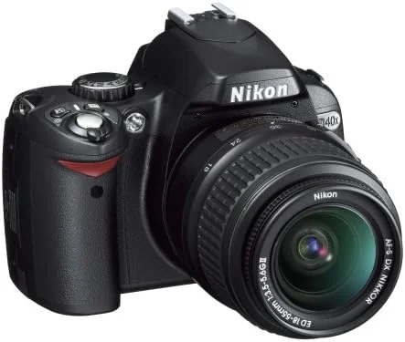 دوربین DSLR نیکون D40X به همراه لنزهای 18-55mm f/3.5-5.6G ED II AF-S DX و 55-200mm f/4.5-5.6G ED AF-S DX Zoom-Nikkor