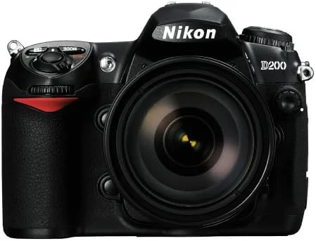 Nikon D200 10.2MP Digital SLR Camera with 18-70mm AF-S DX f/3.5-4.5G IF-ED Nikkor Zoom Lens