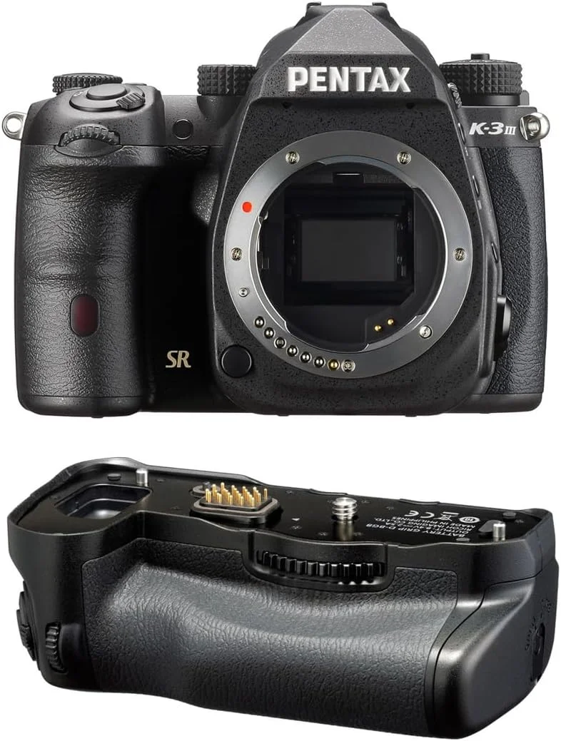 دوربین دیجیتال DSLR مدل Pentax K-3 Mark III با فرمت APS-C، مشکی به همراه گریپ باتری Pentax D-BG8، مشکی