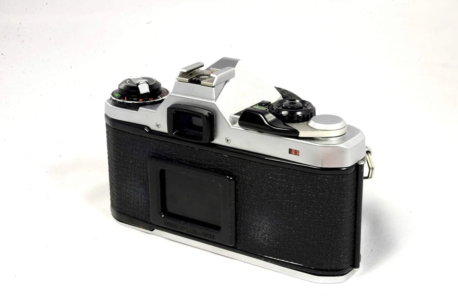 دوربین اس‌ال‌آر ۳۵ میلی‌متری Pentax ME Super به همراه لنز استاندارد ۵۰ میلی‌متری Pentax