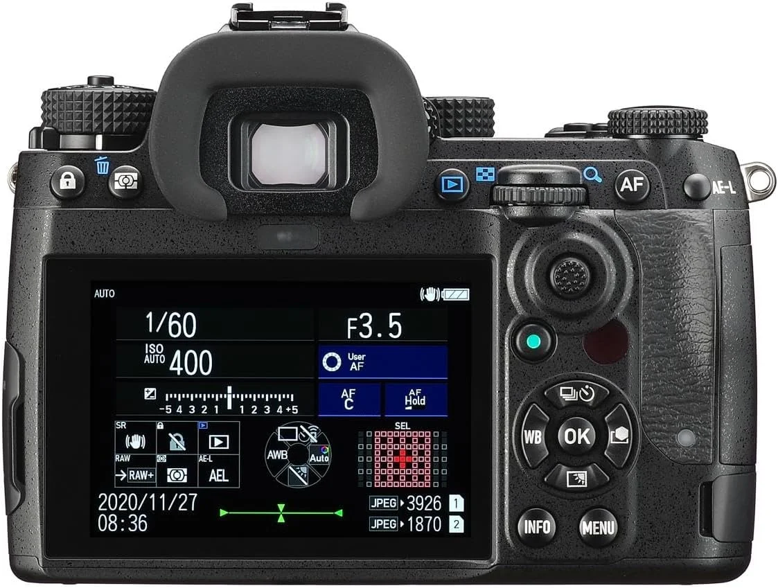 دوربین دیجیتال DSLR مدل Pentax K-3 Mark III با فرمت APS-C، مشکی به همراه گریپ باتری Pentax D-BG8، مشکی دوربین دیجیتال DSLR مدل Pentax K-3 Mark III با فرمت APS-C، مشکی به همراه گریپ باتری Pentax D-BG8، مشکی