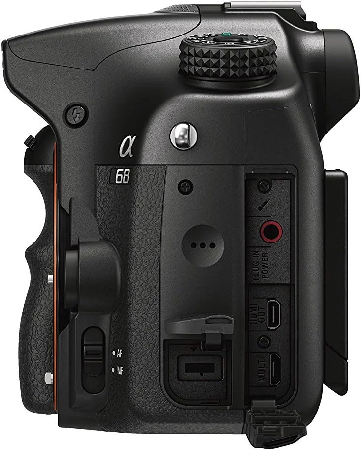 دوربین DSLR سونی a68 با آینه نیمه شفاف (فقط بدنه)