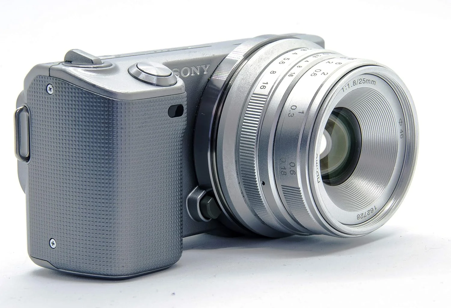 فقط بدنه دوربین دیجیتال سونی آلفا NEX-5 با لنز قابل تعویض (نقره ای)