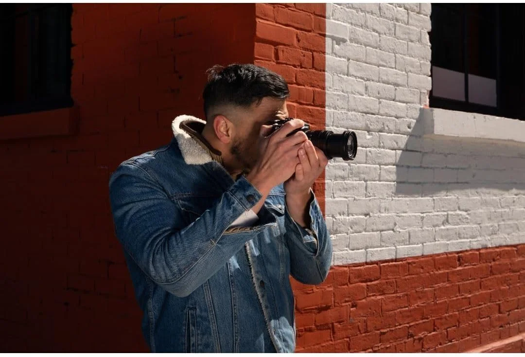 دوربین بدون آینه پاناسونیک لومیکس GH7، لنز 12-60 میلیمتر F2.8-4.0، سرعت فیلمبرداری بهبود یافته، گردش کار بهینه از فیلمبرداری تا پس از تولید، سازگار با Adobe Cloud، LUT بلادرنگ، DC-GH7LK دوربین بدون آینه پاناسونیک لومیکس GH7، لنز 12-60 میلیمتر F2.8-4.0، سرعت فیلمبرداری بهبود یافته، گردش کار بهینه از فیلمبرداری تا پس از تولید، سازگار با Adobe Cloud، LUT بلادرنگ، DC-GH7LK