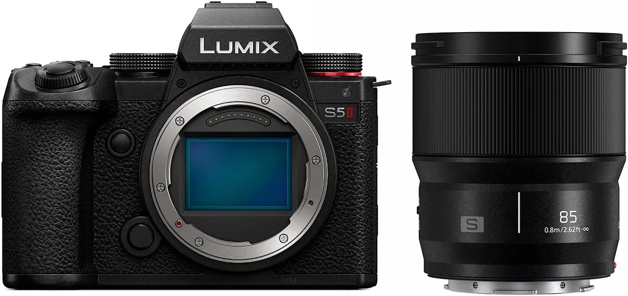 دوربین بدون آینه پاناسونیک LUMIX S5II (DC-S5M2BODY) به همراه لنز قابل تعویض LUMIX S Series 85mm F1.8 L Mount (S-S85)