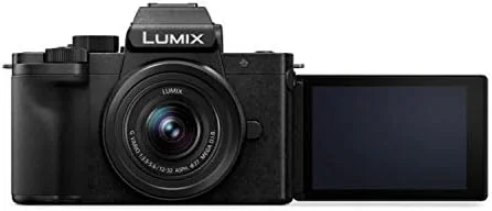 دوربین فیلمبرداری بدون آینه پاناسونیک مدل DC-G100KK LUMIX G100 4K به همراه لنز 32-12 میلیمتری، کارت حافظه 64 گیگابایتی، کیف لوازم جانبی، باتری اضافی و سهپایه انعطافپذیر 12 اینچی (5 قطعه) دوربین فیلمبرداری بدون آینه پاناسونیک مدل DC-G100KK LUMIX G100 4K به همراه لنز 32-12 میلیمتری، کارت حافظه 64 گیگابایتی، کیف لوازم جانبی، باتری اضافی و سهپایه انعطافپذیر 12 اینچی (5 قطعه)
