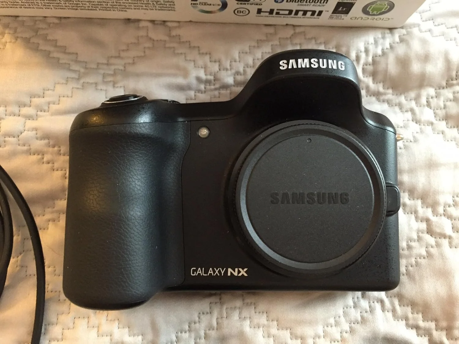 دوربین هوشمند اندرویدی 4G سامسونگ گلکسی NX EK-GN120ZKAXAR با صفحه نمایش 4.8 اینچی LCD و لنز 18-55 میلی متری OIS (مشکی)