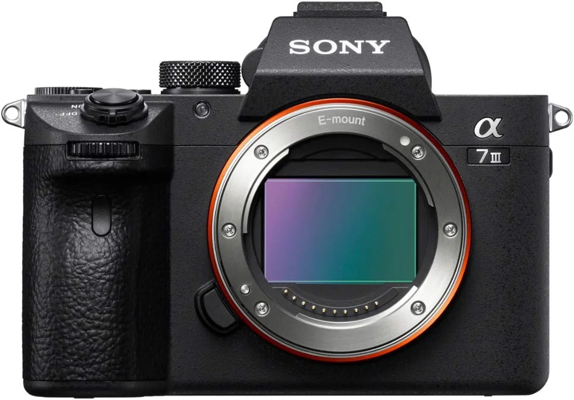 دوربین بدون آینه فول فریم سونی a7 III (فقط بدنه) به همراه لنز SEL50F18F