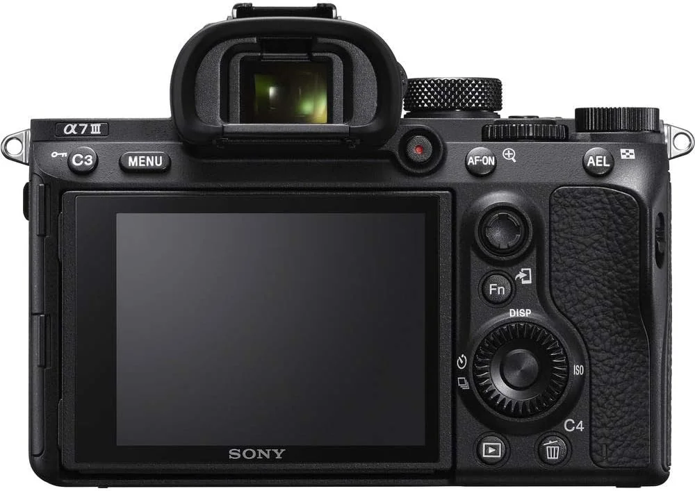 دوربین بدون آینه فول فریم Sony a7 III با لنز قابل تعویض و LCD 3 اینچی، مشکی (ILCE7M3/B) (بازسازی شده)