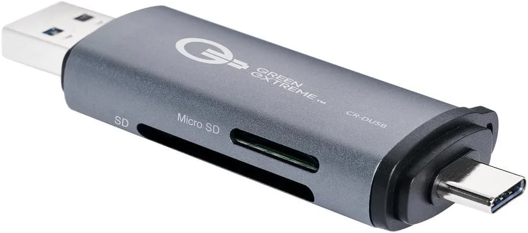 دوربین دیجیتال بدون آینه سونی آلفا a7 III - همراه با کیف شانه، کارت SD 32 گیگابایتی، کیت تمیز کننده، کارت خوان، جعبه کارت SD، کیت نرم افزار Corel PC، باتری اضافی