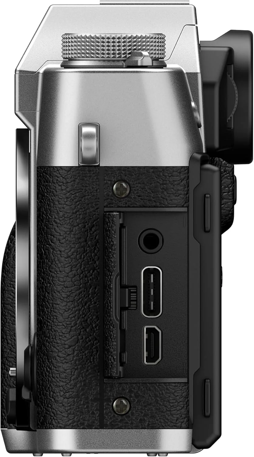 بدنه دوربین بدون آینه فوجی‌فیلم X-T30 III، نقره‌ای