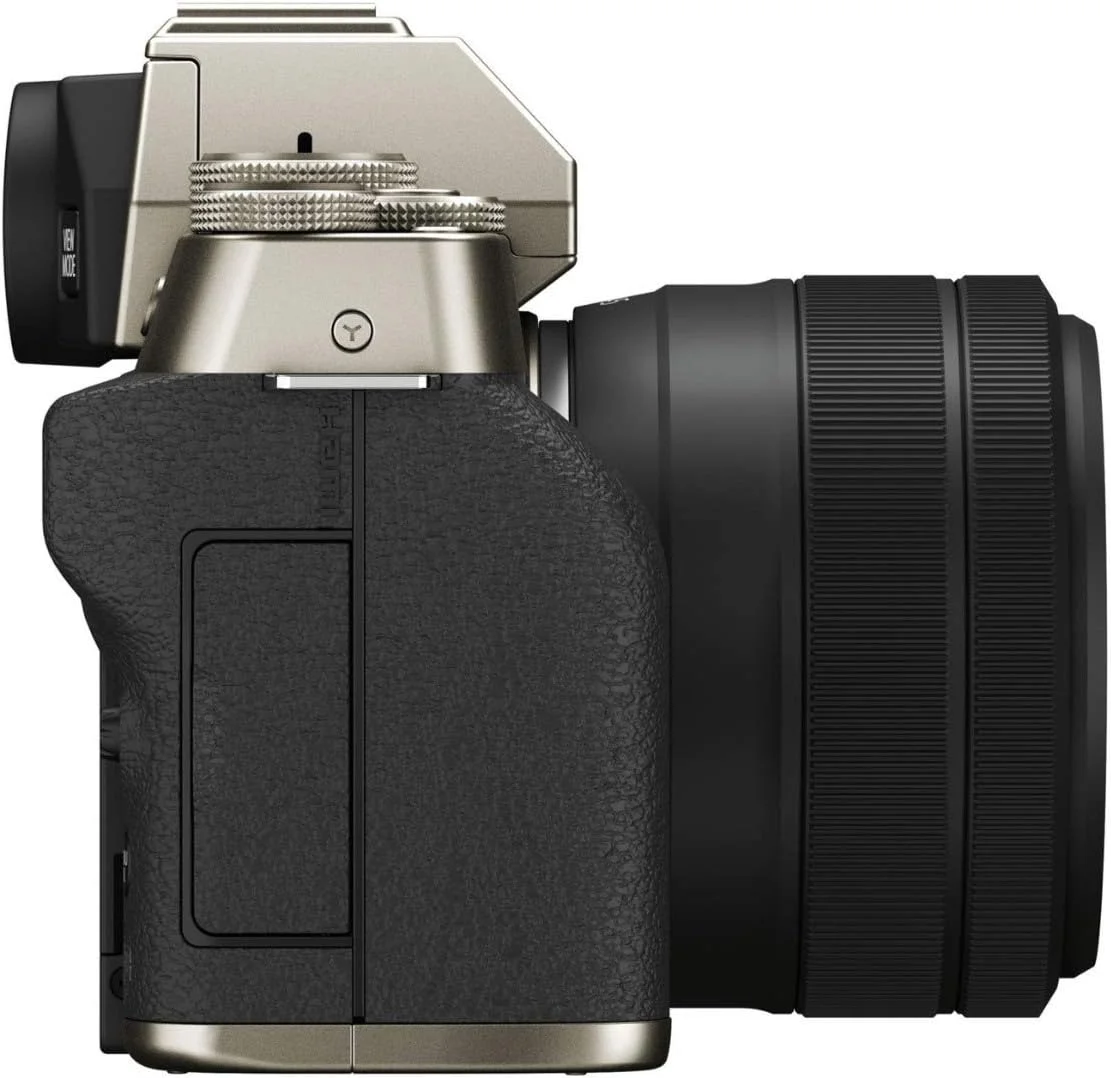 دوربین دیجیتال بدون آینه فوجی فیلم X-T200 با کیت XC15-45mm - طلایی شامپاینی