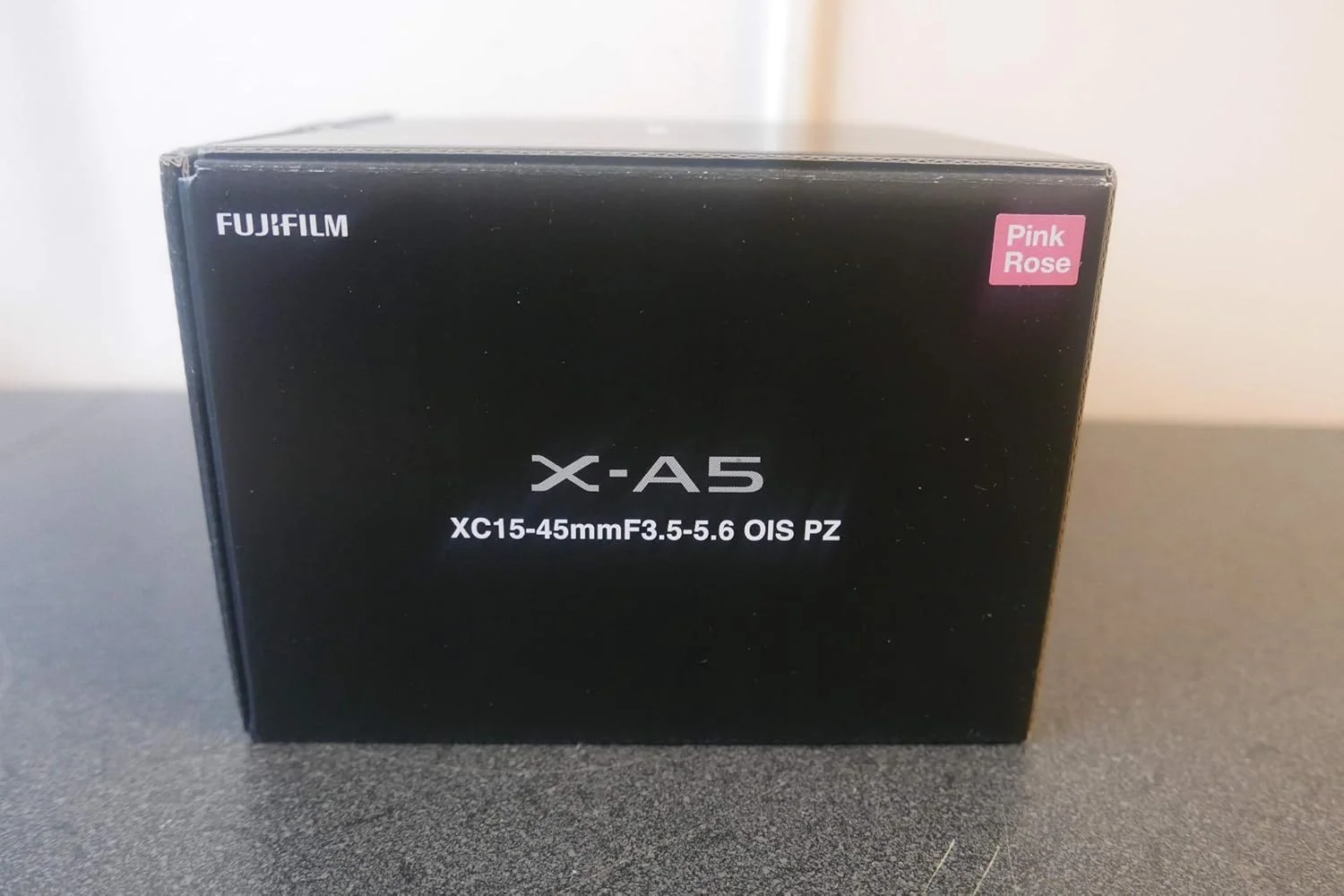 دوربین دیجیتال بدون آینه فوجی فیلم X-A5 با لنز XC15-45mmF3.5-5.6 OIS PZ - صورتی، کیت X-A5 با لنز XC15-45mm - صورتی دوربین دیجیتال بدون آینه فوجی فیلم X-A5 با لنز XC15-45mmF3.5-5.6 OIS PZ - صورتی، کیت X-A5 با لنز XC15-45mm - صورتی