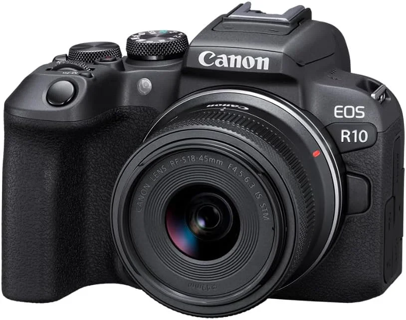 کیت تولید محتوای Canon EOS R10، دوربین بدون آینه مناسب ولاگ با لنز RF-S18-45mm F4.5-6.3 IS STM، سه پایه و میکروفون استریو، سنسور 24.2 مگاپیکسلی CMOS (APS-C)، فیلمبرداری 4K، مشکی