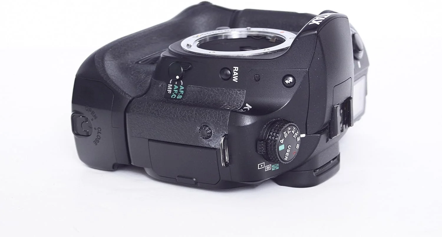 Pentax K20D 14.6MP Digital SLR Camera with Shake Reduction (Body Only)