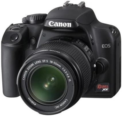 دوربین DSLR کانن EOS Rebel XS به همراه لنز EF-S 18-55mm f/3.5-5.6 IS (مشکی) (بازسازی شده)