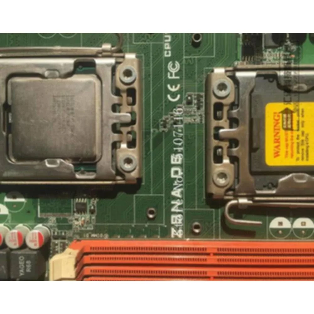 مادربرد رومیزی برای Z8NA-D6 D6C X58 1366 با پشتیبانی از x5650L5639. مادربرد قبل از ارسال تست خواهد شد.