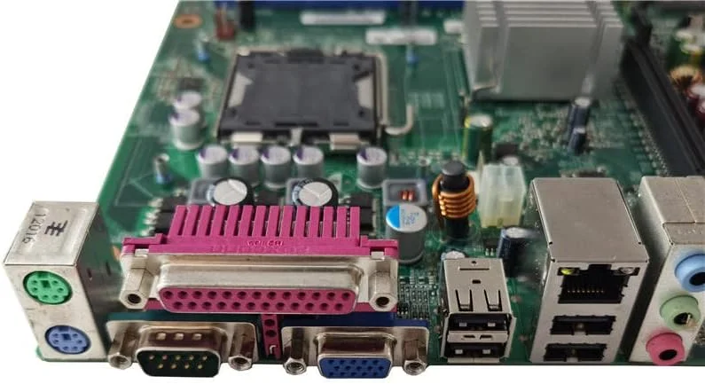 مادربرد کامپیوتر رومیزی برای G31 G31T-LM LM2 L-IQ35 G31T-LN T4900V M6900 DDR2 تست شده کامل مادربرد کامپیوتر رومیزی برای G31 G31T-LM LM2 L-IQ35 G31T-LN T4900V M6900 DDR2 تست شده کامل