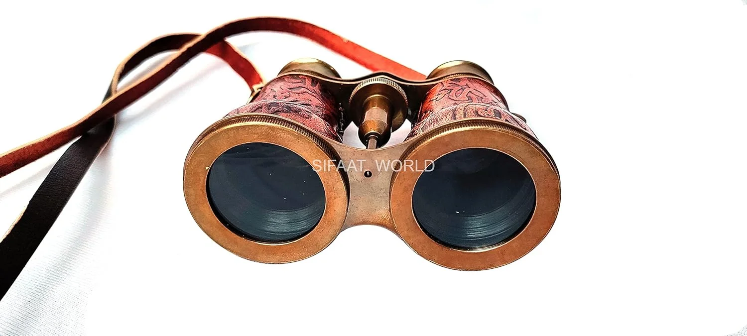 دوربین دوچشمی دریایی برنجی عتیقه ویکتوریایی با بند گردنی چرمی، دوربین کلکسیونی برنجی قدیمی تک چشمی به سبک عتیقه، هدیه دوربین جاسوسی (چرم قرمز)
