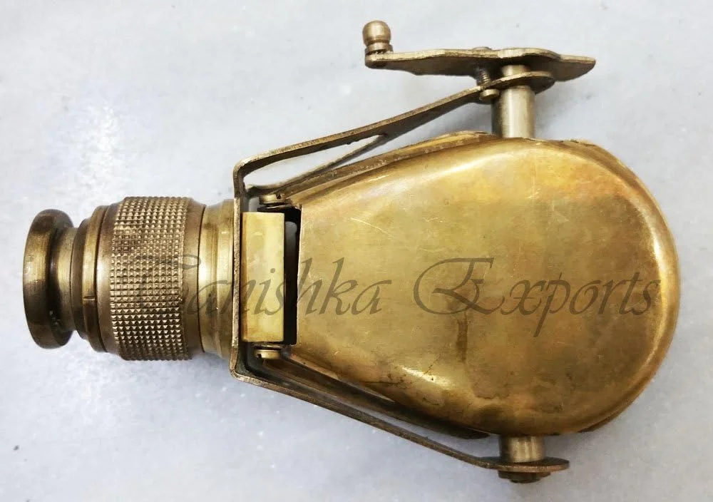 تک چشمی برنجی دریایی - تک چشمی به سبک قدیمی کلوین و هیوز لندن 1917