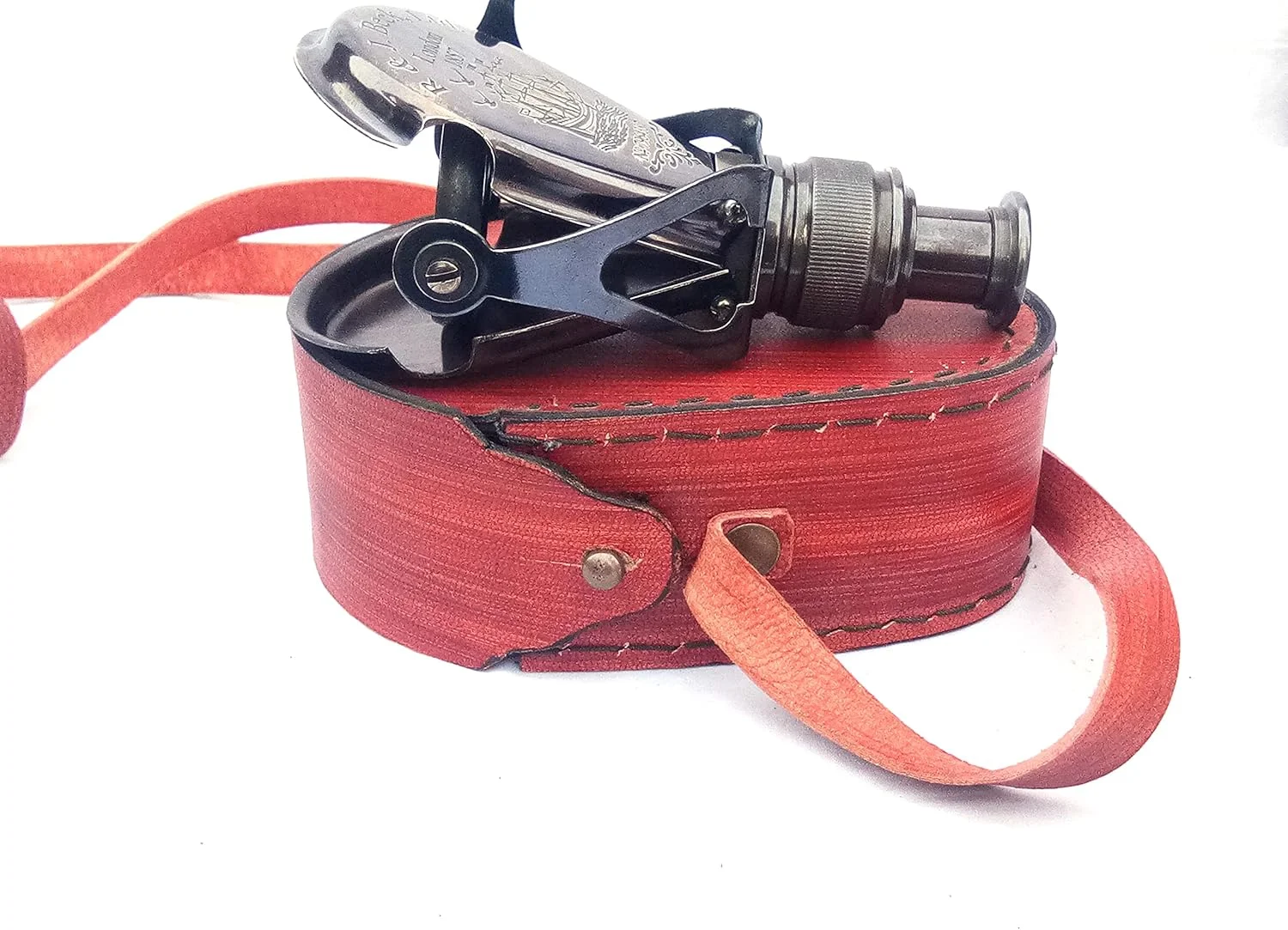 تک چشمی برنجی دریایی عتیقه ساخته شده برای نیروی دریایی سلطنتی لندن-1917 همراه با جعبه چرمی محافظ (ماکت)