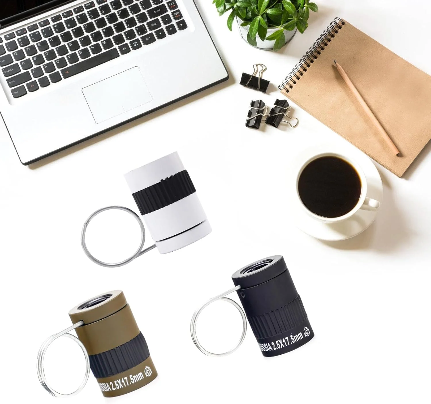 تک چشمی دستی مینیاتوری قابل حمل با نسبت بزرگنمایی 2.5 و ابعاد 19.5x23 میلی متر