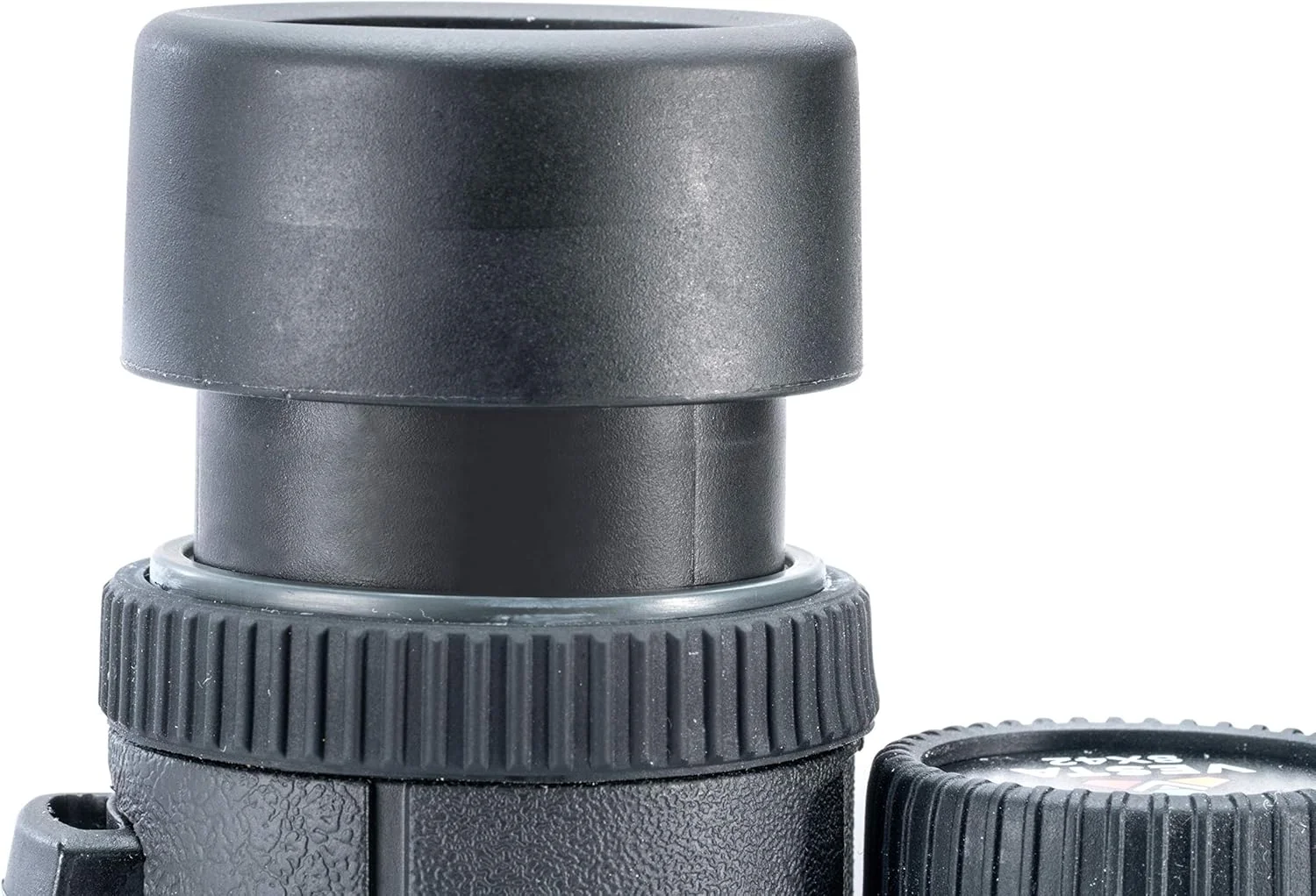 دوربین دوچشمی ونگارد Vesta 8x42، ضد آب/ضد مه