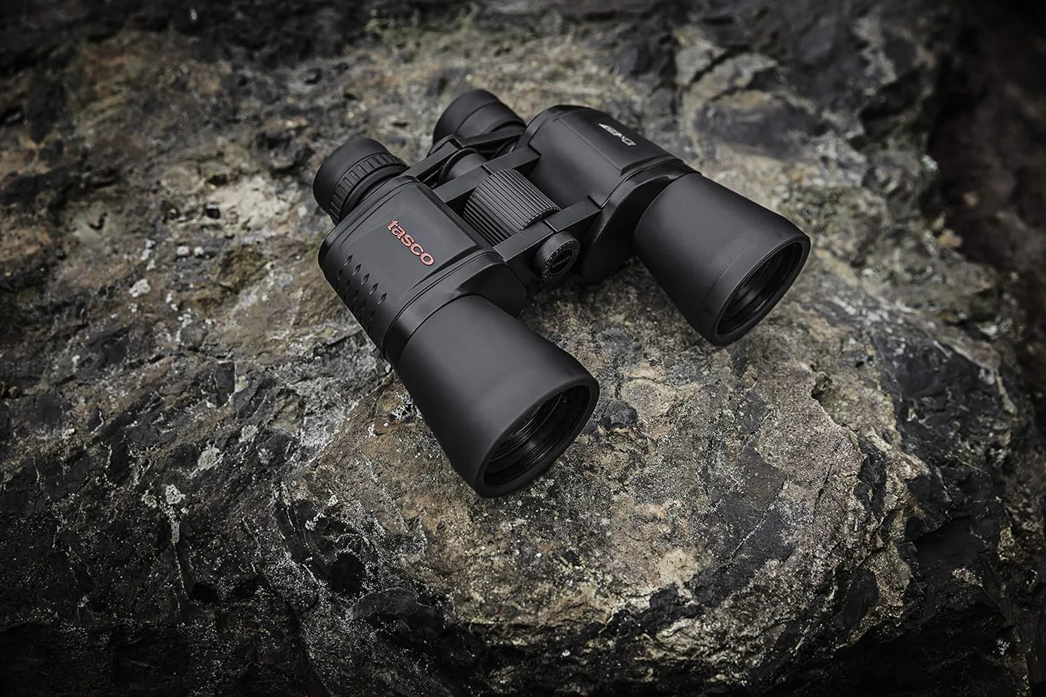 دوربین دوچشمی منشوری Porro TASCO Essentials 170150 10X50 مشکی Porro Mc Box 6L