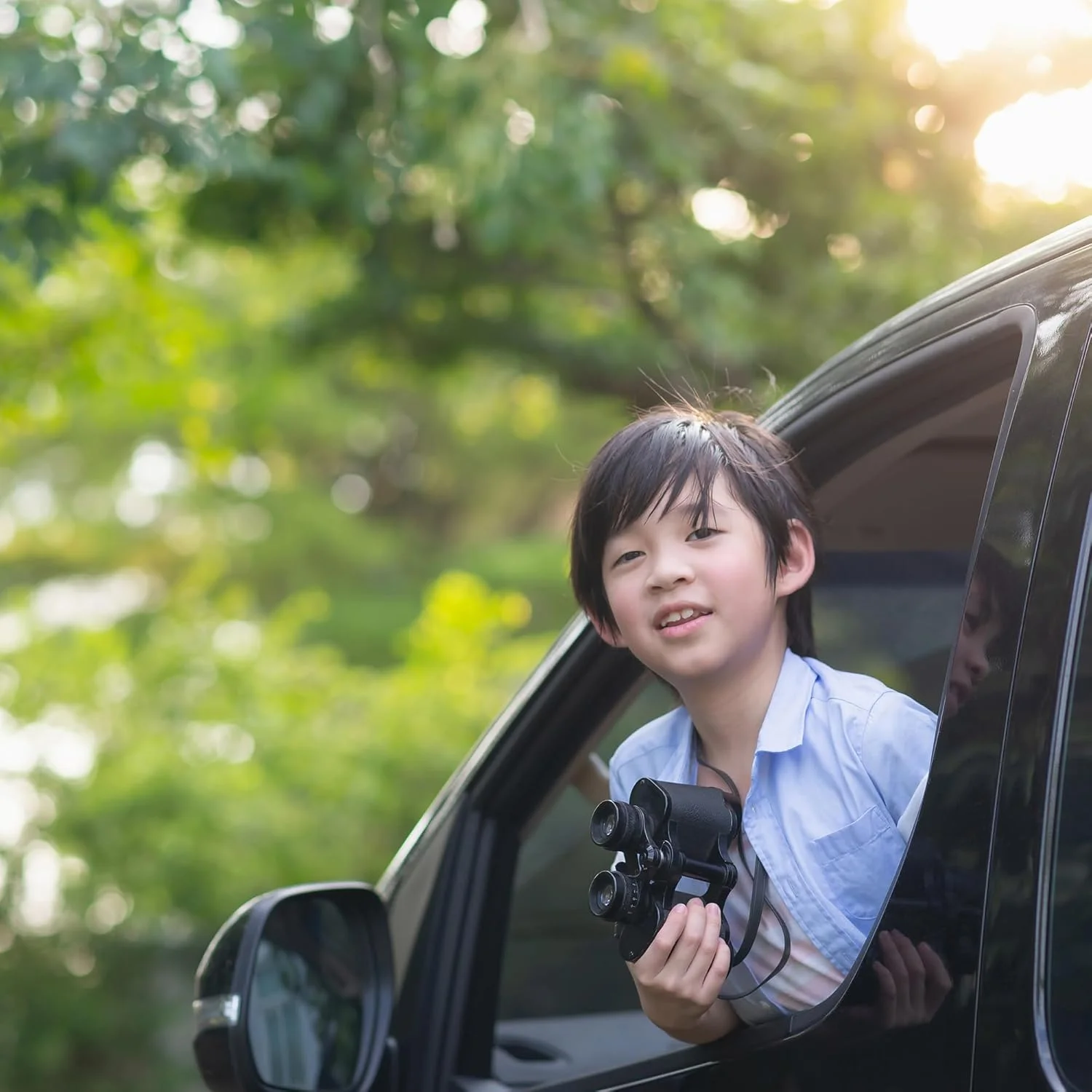 دوربین دوچشمی 8x30 X-Trail Barska – دوربین دوچشمی فلزی مناسب فضای باز – منشورهای Porro، اپتیک کاملاً پوشش داده شده، دید عریض 60 درجه، بزرگنمایی 8 برابر، لنز 30 میلی‌متری، چرخ فوکوس دندانه‌دار – جمع و جور و بادوام