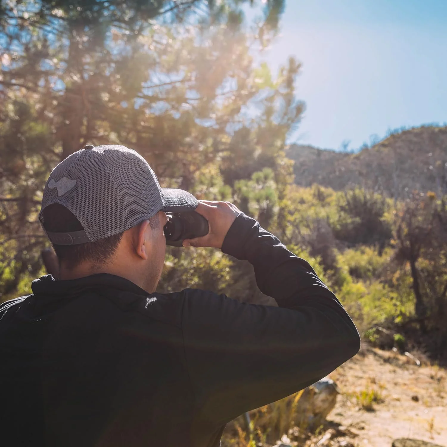 دوربین دوچشمی ضدآب Barska AB12804 Level ED با بزرگنمایی 10x42