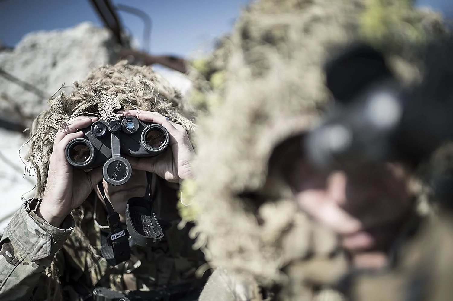 دوربین شکاری نظامی اشتاینر، دقت نظامی و وضوح اپتیکی