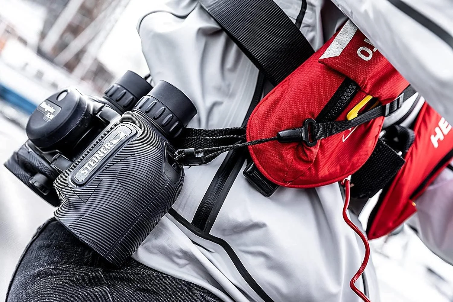 دوربین شکاری استاینر Navigator 7x50 - بزرگنمایی 7 برابر - اپتیک با کنتراست بالا - سیستم منشور شناور - فوکوس خودکار ورزشی - ارائه وضوح تصویر عالی، سرمه ای با قطب نما (2343، نسخه جدید)