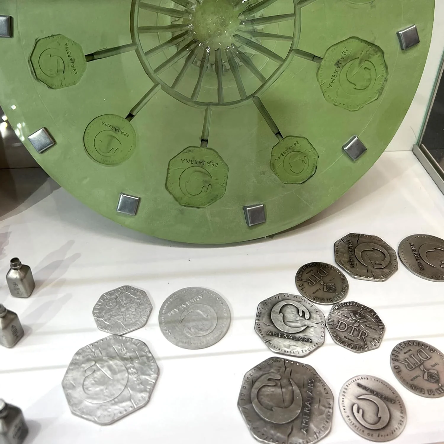 رزین پرینتر سه بعدی با دقت بالا SiOmaster برای ساخت قالب سیلیکونی، مقاوم در برابر درجه حرارت بالا، سطح سخت، مایع چاپ سه بعدی کم بو برای پرینترهای سه بعدی 4K/8K/12K LCD/DLP/SLA، 1 کیلوگرم