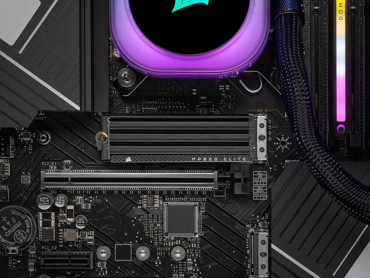 حافظه اس اس دی Corsair MP600 ELITE با ظرفیت 1 ترابایت، Gen4 PCIe x4 NVMe M.2 به همراه هیت سینک