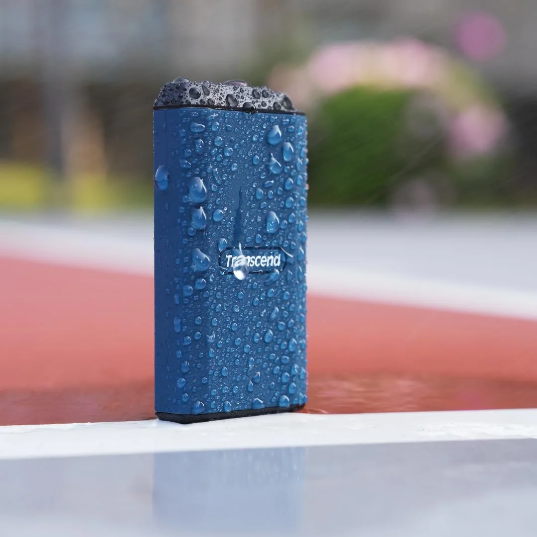 حافظه اس اس دی اکسترنال قابل حمل 4 ترابایتی Transcend، ضد آب، سازگار با iPhone 4K ProRes، برای عکاسان، تولیدکنندگان محتوا و گیمینگ، ESD410C، USB 20Gbps، Type C TS4TESD410C حافظه اس اس دی اکسترنال قابل حمل 4 ترابایتی Transcend، ضد آب، سازگار با iPhone 4K ProRes، برای عکاسان، تولیدکنندگان محتوا و گیمینگ، ESD410C، USB 20Gbps، Type C TS4TESD410C