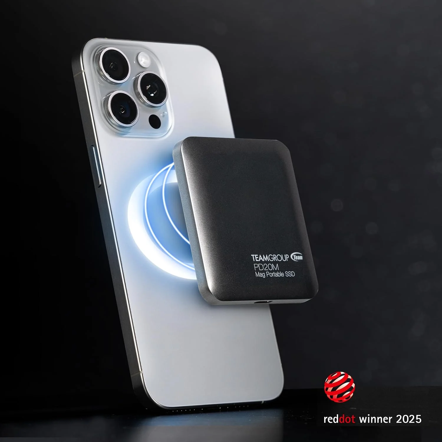 درایو حالت جامد اکسترنال قابل حمل TEAMGROUP PD20M با ظرفیت 1 ترابایت، سرعت خواندن تا 2000 مگابایت بر ثانیه، USB 3.2 Gen 2x2 Type-C سازگار با iPhone 15/15 Plus/15 Pro/15 Pro Max مدل TPSEG2001T0C108