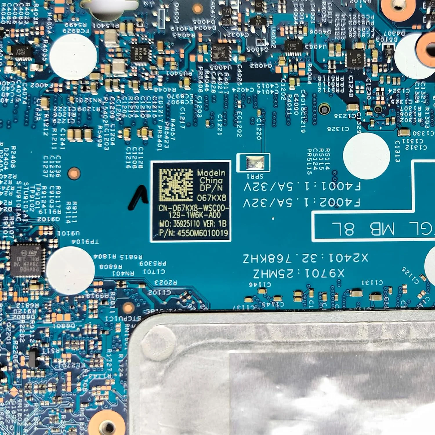 مادربرد جایگزین 067KX8 67KX8 برای لپ تاپ Dell Latitude 5520 South Peak 15 TGL 8L 19819-1، پردازنده i7-1185G7 و کارت گرافیک MX450 2GB مادربرد جایگزین 067KX8 67KX8 برای لپ تاپ Dell Latitude 5520 South Peak 15 TGL 8L 19819-1، پردازنده i7-1185G7 و کارت گرافیک MX450 2GB