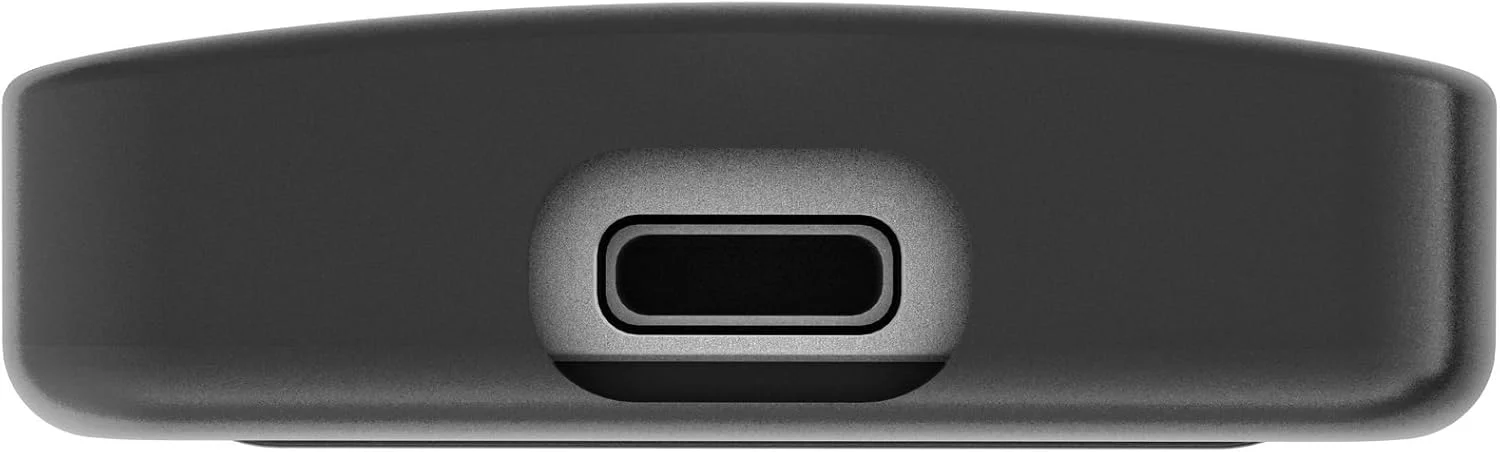 درایو حالت جامد اکسترنال 525 گیگابایتی Atom USB 3.1 Type-C از Glyph Production Technologies - نقره ای درایو حالت جامد اکسترنال 525 گیگابایتی Atom USB 3.1 Type-C از Glyph Production Technologies - نقره ای