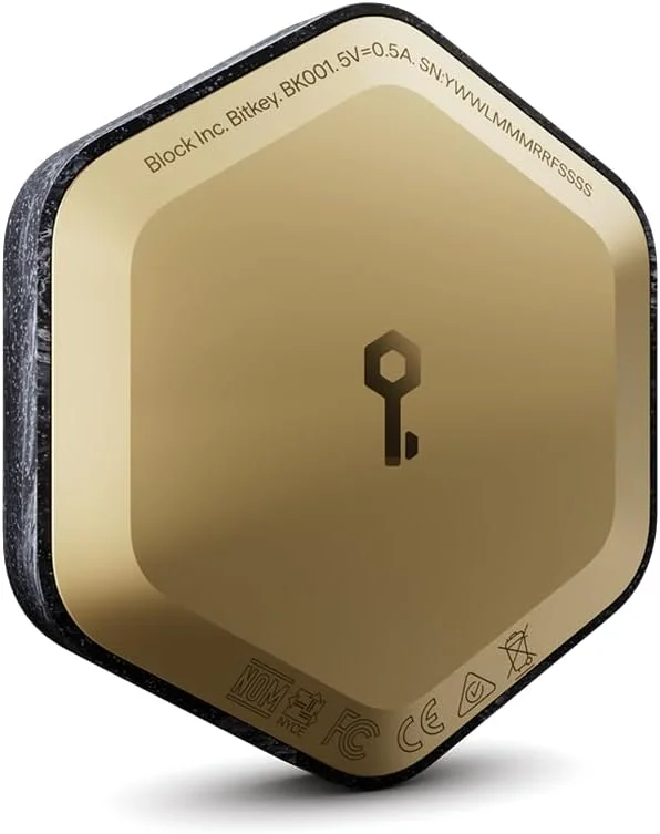 کیف پول سخت افزاری بیت کوین - امن ترین راه برای خرید، ذخیره و مدیریت بیت کوین