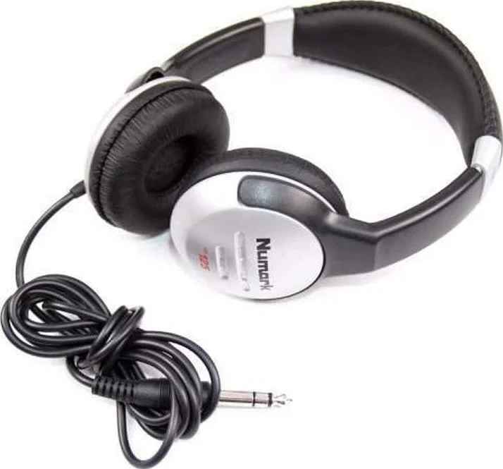 هدفون دی‌جی نومارک HF125 با طراحی روی گوش و پشت بسته، درایورهای دینامیک 40 میلی‌متری Mylar، گوشی‌های قابل تنظیم 7 حالته، مینی پلاگ 3.5 میلی‌متری TRS، شامل آداپتور 3.5 میلی‌متری به 1/4 اینچی TRS، نقره‌ای | HF125