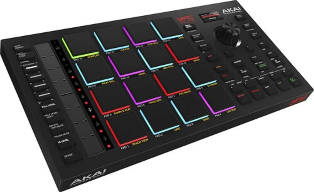کنترلر Akai MPC Studio 2 برای نرم افزار MPC، بیش از 100 ساز و افکت، سکوئنس 128 ترک، LCD رنگی برای مرور و ویرایش، 16 پد RGB حساس به سرعت در اندازه کامل | MPC Studio 2