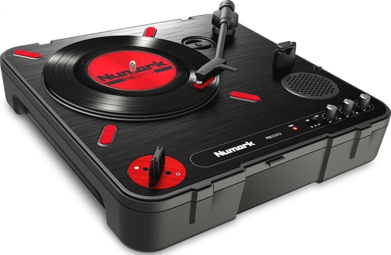 صفحه گرامافون قابل حمل نومارک PT01 Scratch با سوییچ خراش قابل تنظیم، بلندگوی داخلی، USB، برق/باتری، مشکی-قرمز | PT01SCRATCH