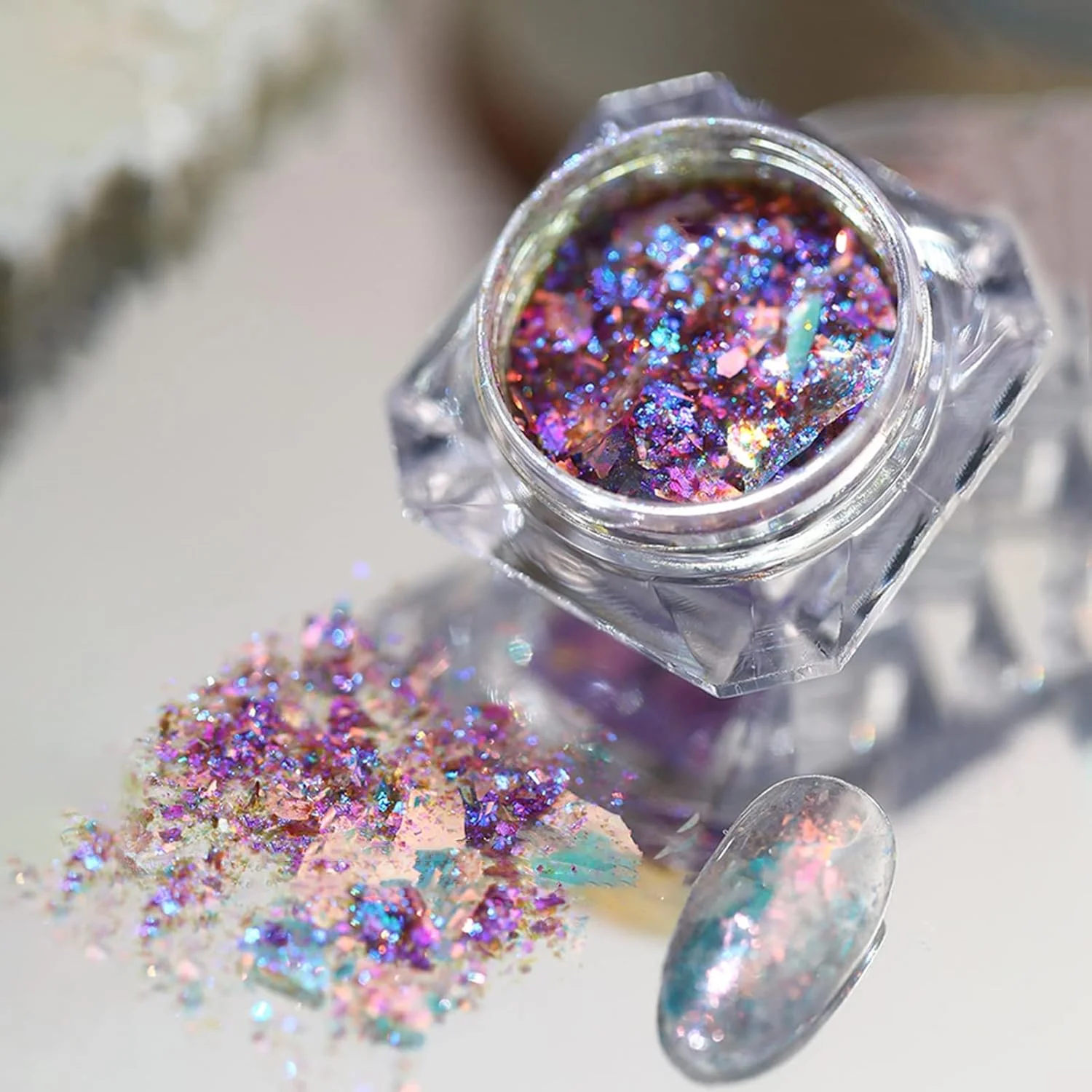 یک جعبه تزئین ناخن با جلوه درخشان و اشکال مختلف، پولک های اکلیلی DIY برای طراحی ناخن، مناسب مهمانی، مدل 11