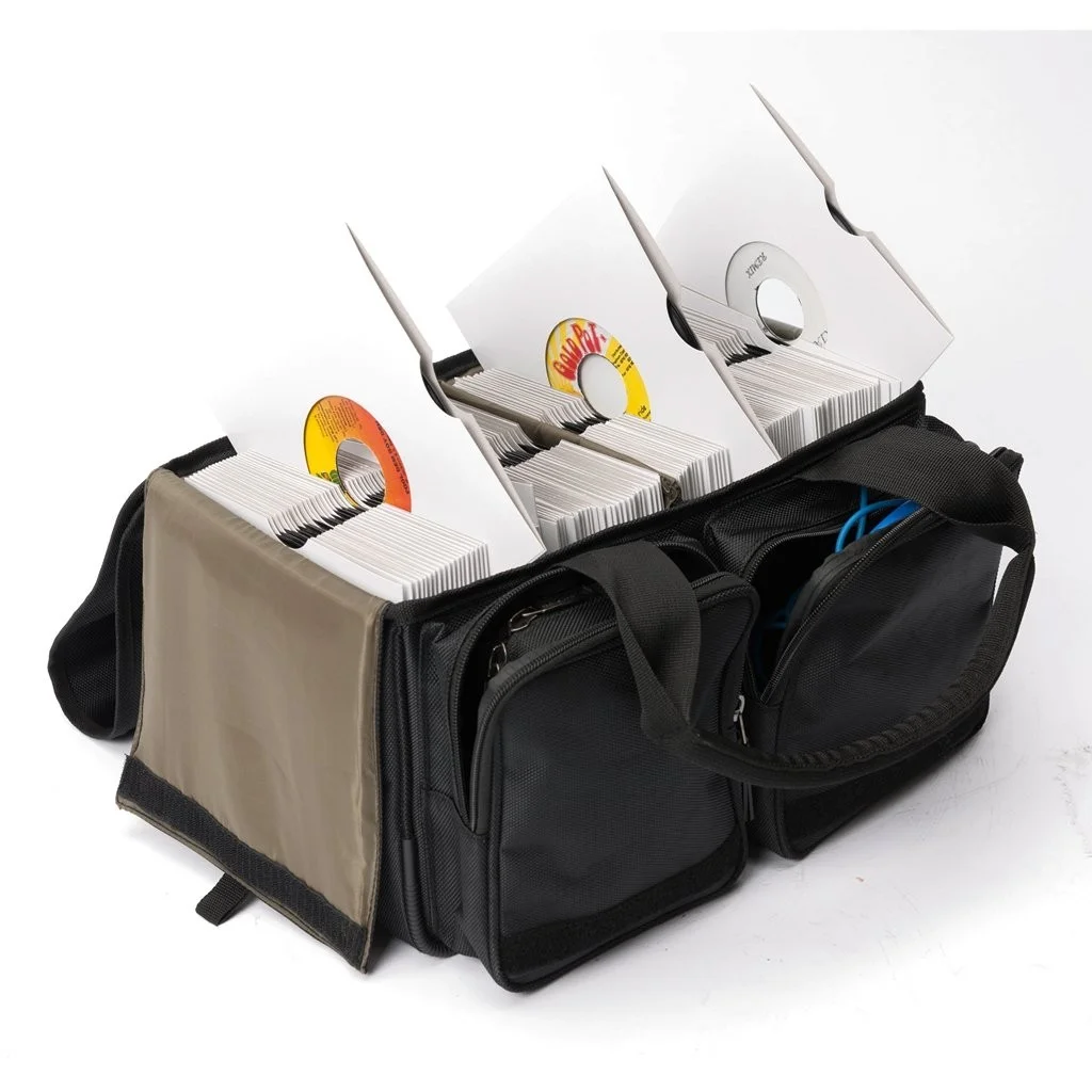 کیف حمل صفحه گرامافون 45 دور مگما 150، ابعاد داخلی: 18.8 x 38 x 20 سانتی‌متر، مشکی/سبز | 43013 - magma150record bacg black green