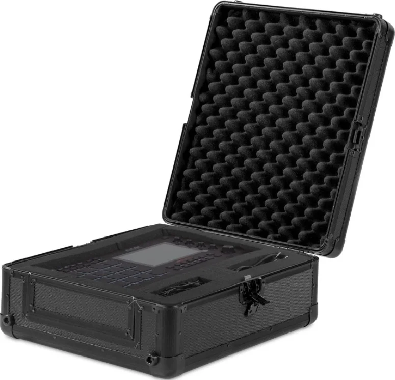 کیف حمل چند فرمتی UDG Ultimate Pick Foam، مناسب برای DJM-S11 / DJM-S9 / DJM-900NXS2 / CDJ-2000NXS2، وزن سبک تر، مشکی | U93011BL