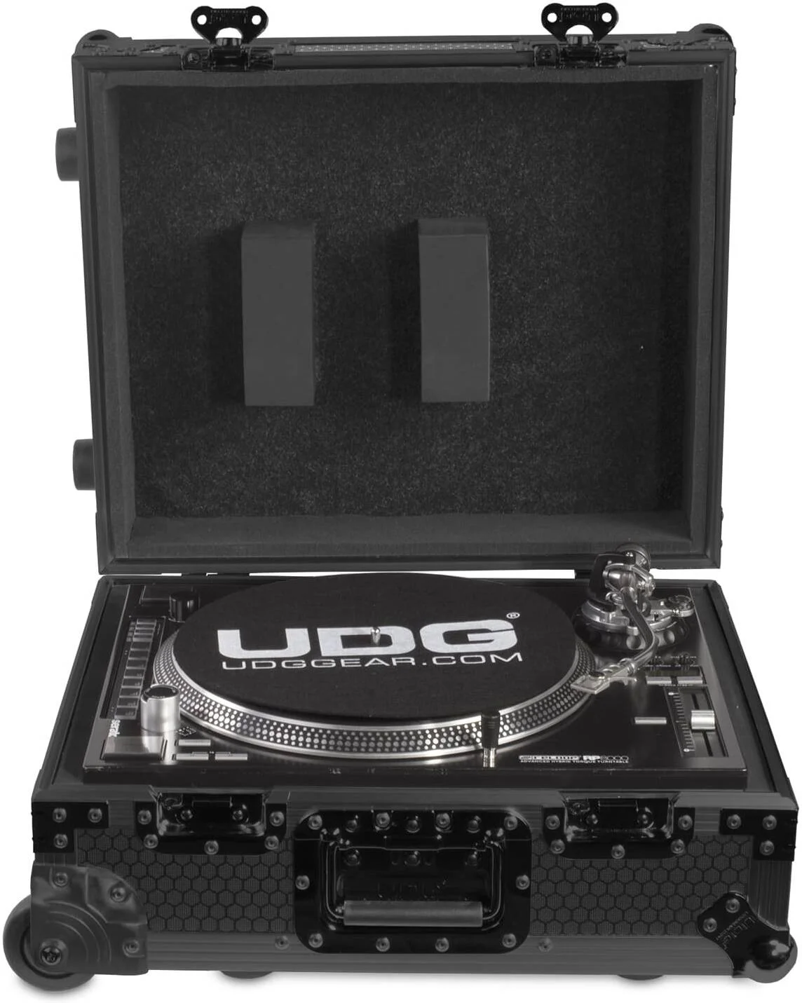 کیف حمل چند فرمتی گرامافون UDG Ultimate Flight Case مشکی MK2 Plus (چرخ دار)، فوم EVA با تراکم بالا و طرح الماس برجسته، سخت افزار آنودایز شده با پوشش پودری، مشکی | U91029BL2