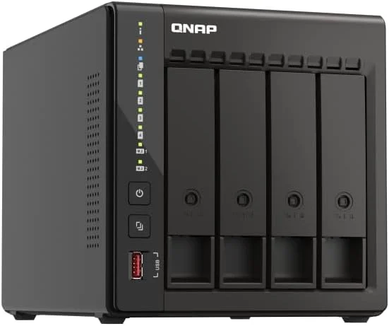 QNAP TS-453E-8G-US NAS رومیزی 4 بی با پردازنده چهارهسته ای Intel Celeron، رم 8 گیگابایتی DDR4 و اتصال شبکه دوگانه 2.5GbE (2.5G/1G/100M) (بدون دیسک)