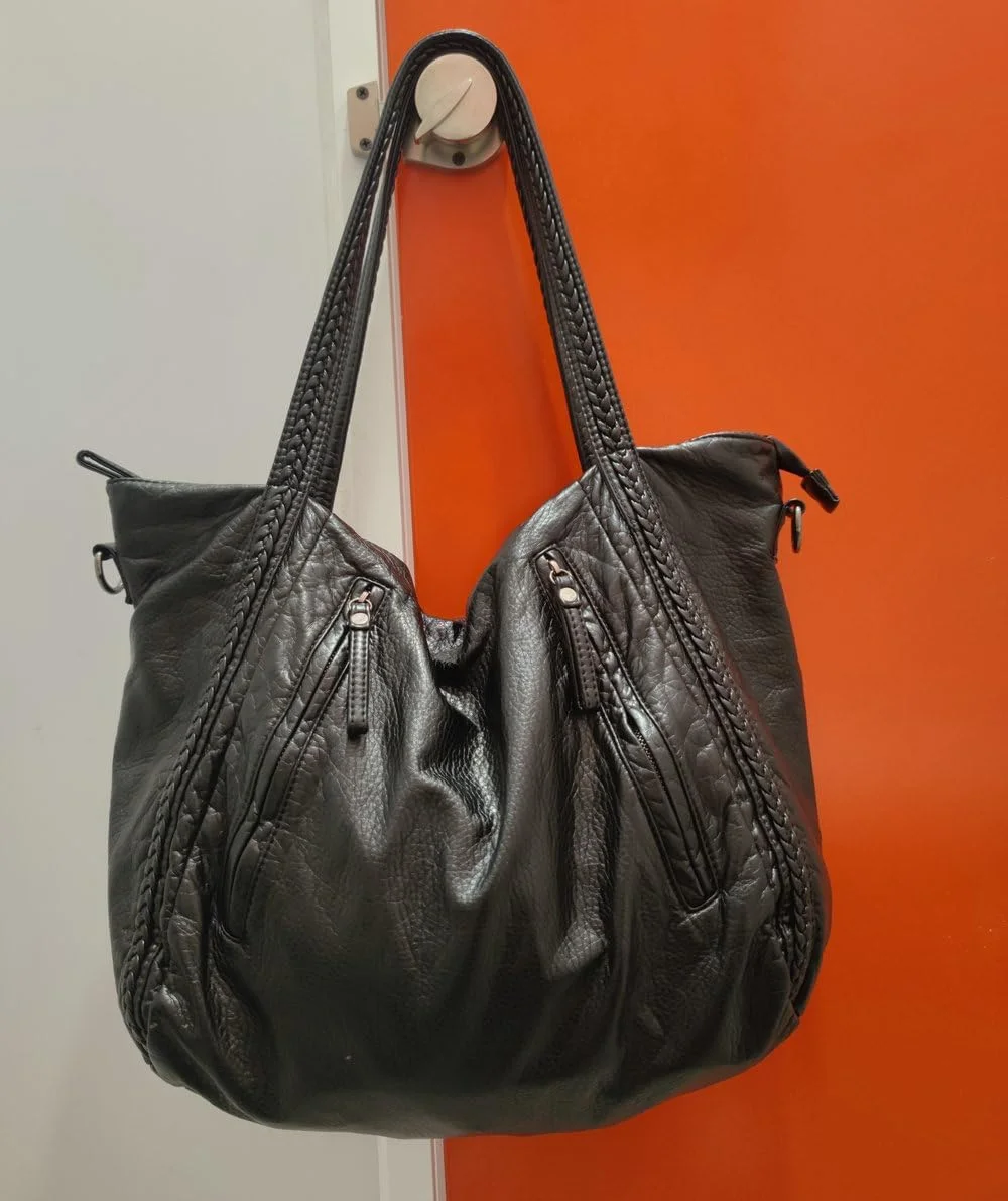 کیف دستی بزرگ زنانه، کیف جادار و شلخته با جیب‌های متعدد، کیف دوشی بافت‌دار از جنس چرم مصنوعی نرم - سایز بزرگ