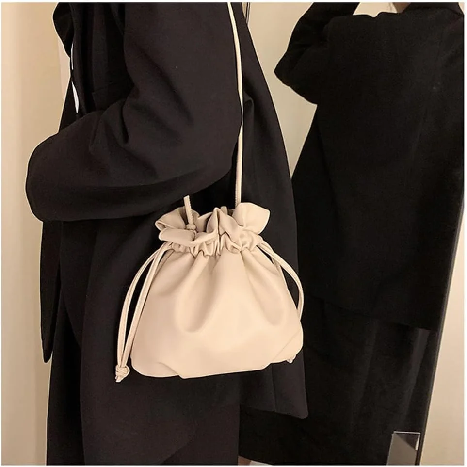 کیف سطلی بندکشی چرمی کوچک زنانه، کیف دستی کراس بادی نرم PU با بند قابل تنظیم، کیف سبک و جمع و جور برای استفاده روزمره، مسافرت و خرید کیف سطلی بندکشی چرمی کوچک زنانه، کیف دستی کراس بادی نرم PU با بند قابل تنظیم، کیف سبک و جمع و جور برای استفاده روزمره، مسافرت و خرید