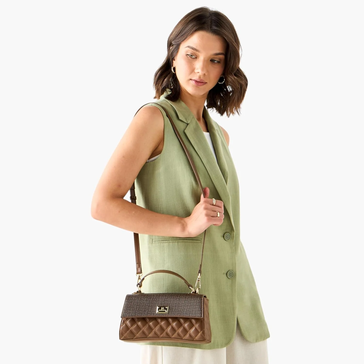 کیف دستی زنانه فلورا بلا بای شواکسپرس با طرح مونوگرام و بند جداشدنی قهوه ای، سایز One Size